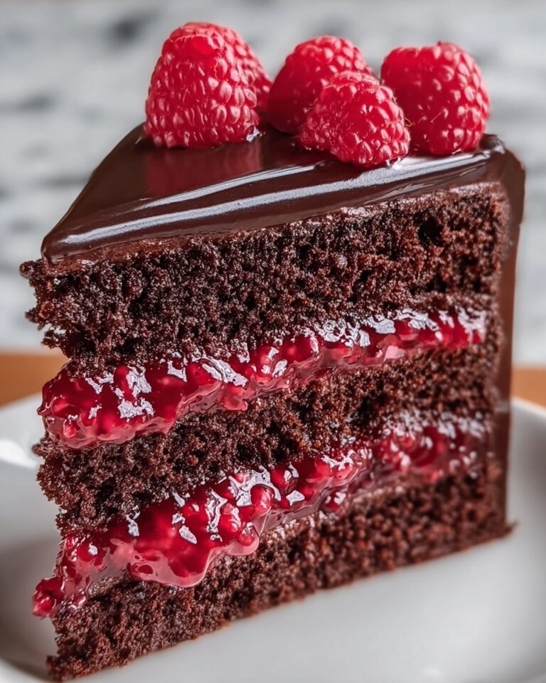 Raspberry Chocolate Ganache Cake Recipe