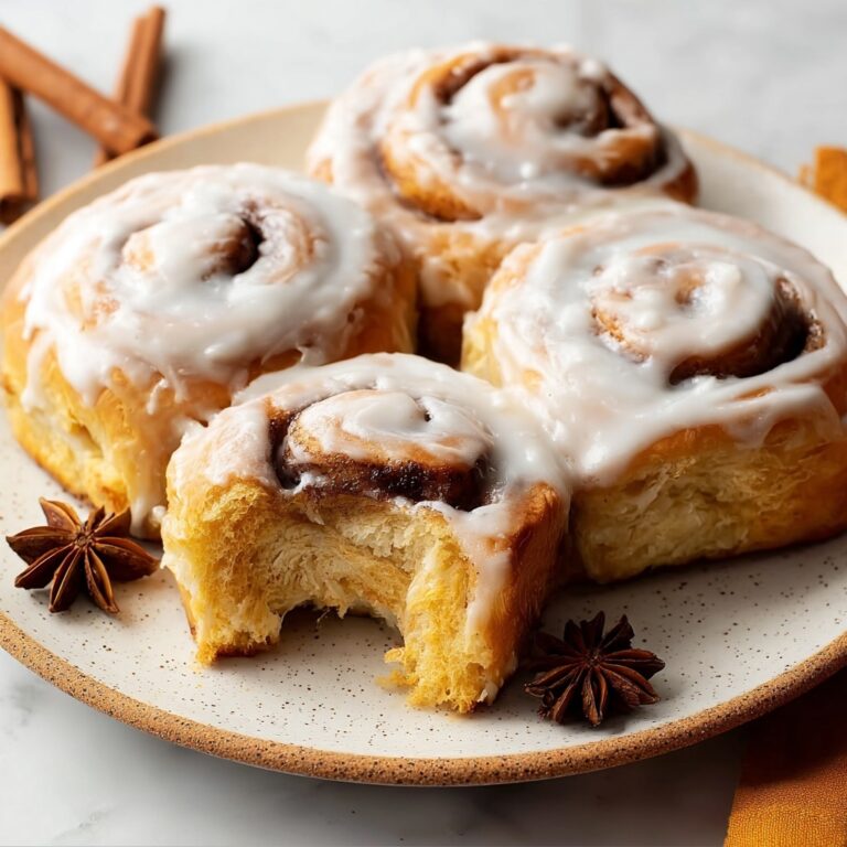 Fluffy and Soft Pumpkin Cinnamon Rolls Recipe