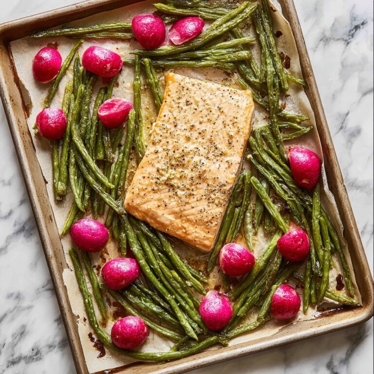 Sheet Pan Roasted Salmon & Veggies Recipe