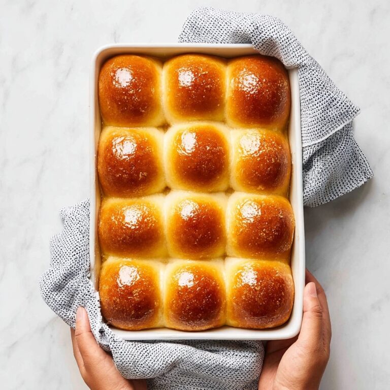 Easy Homemade Dinner Rolls Recipe