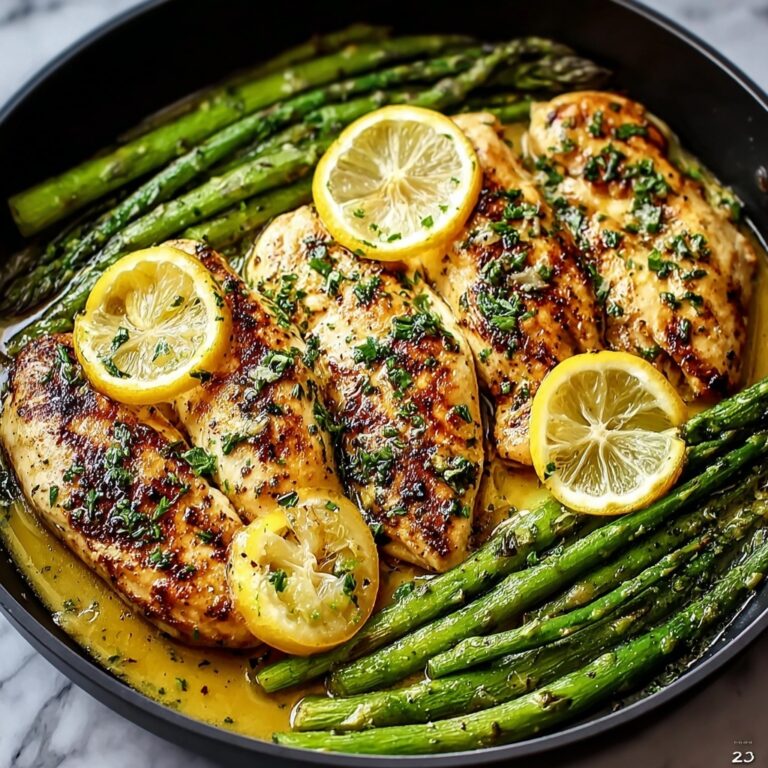 Juicy Lemon Butter Chicken with Asparagus in One Pan Recipe