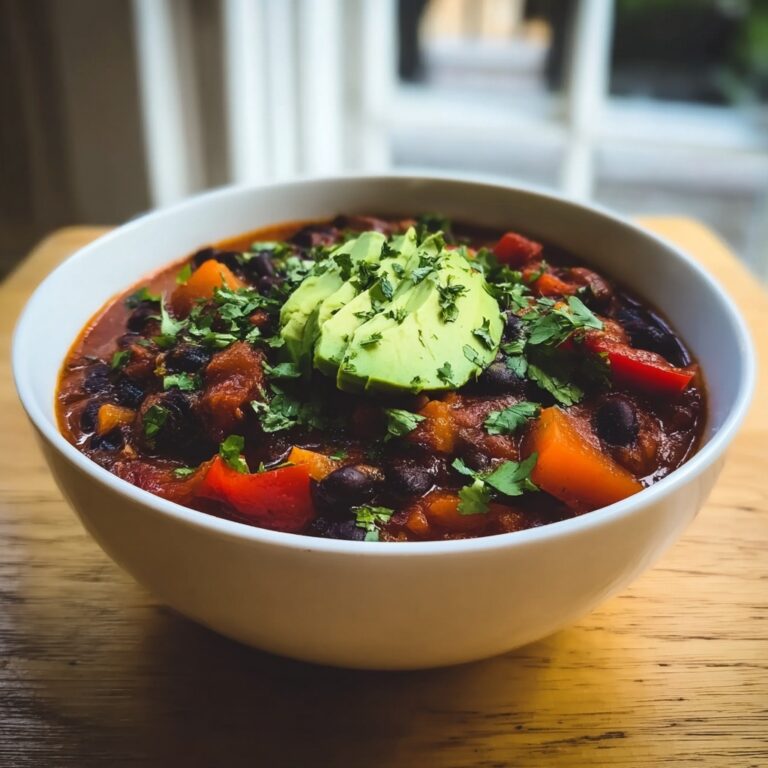 Incredibly Easy Vegetarian Chili Recipe